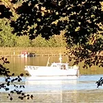 Am Mit Kleinem Boot Und 3er Kajak Und 2 Sup