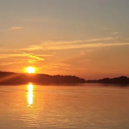 Am Mit Kleinem Boot Und 3er Kajak Und 2 Sup * Storkow (Mark)