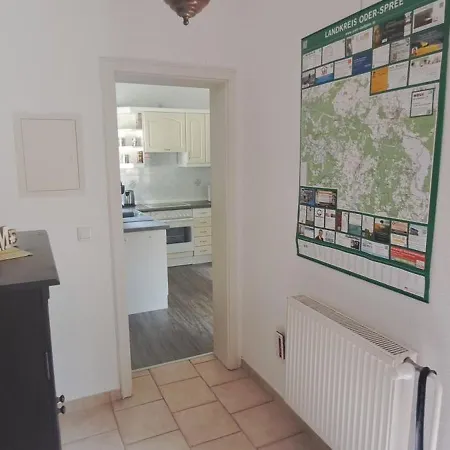 Am Mit Kleinem Boot Und 3er Kajak Und 2 Sup *