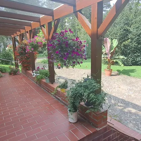 Am Mit Kleinem Boot Und 3er Kajak Und 2 Sup Διαμέρισμα *