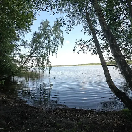 Am Mit Kleinem Boot Und 3er Kajak Und 2 Sup シュトルコウ